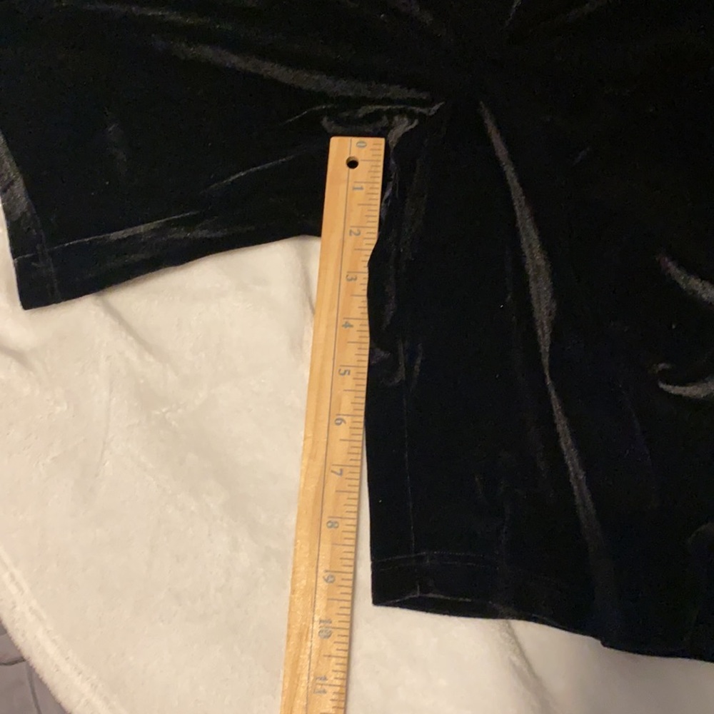 ASOS Velvet Shorts - Picture 4 of 4